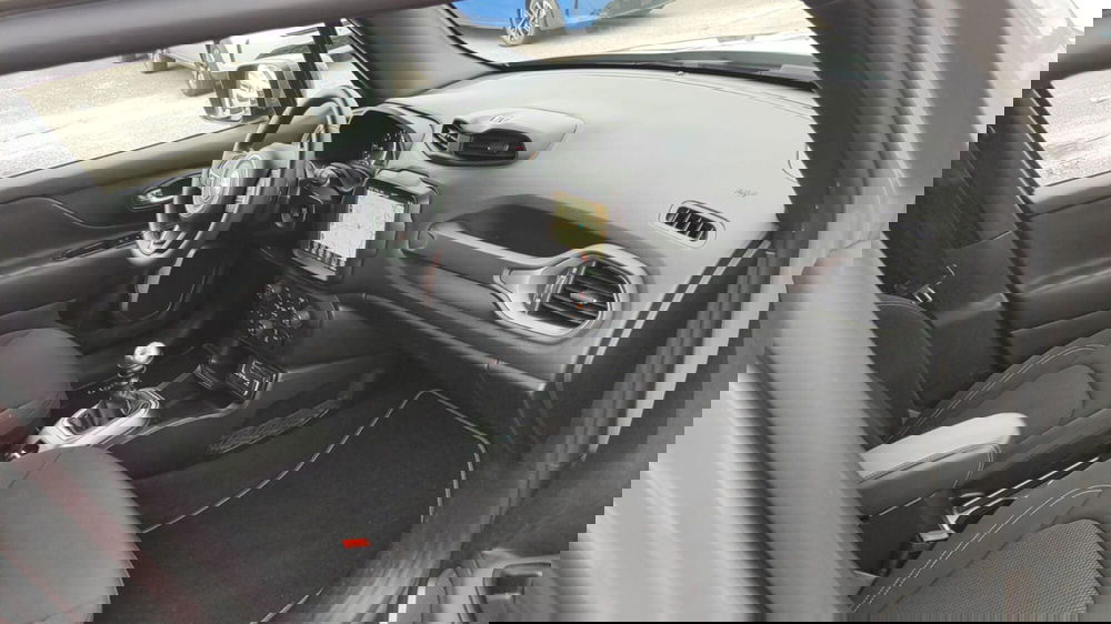 Jeep Renegade usata a Firenze (11)