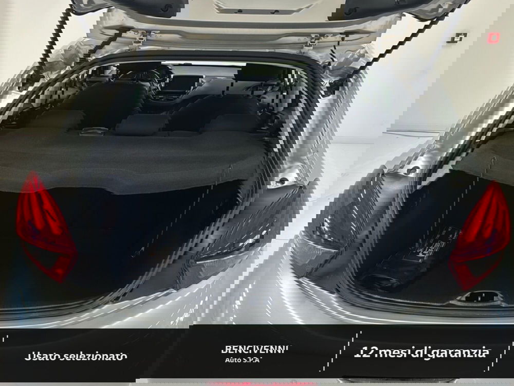 Peugeot 208 usata a Catanzaro (9)
