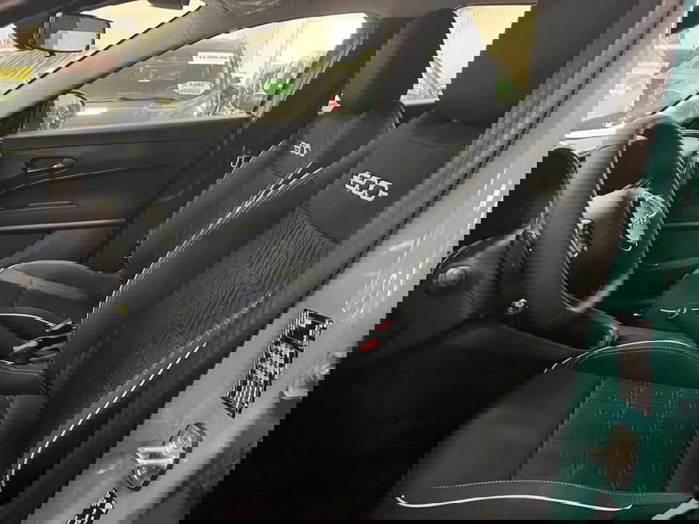 Fiat 600 nuova a Lucca (10)