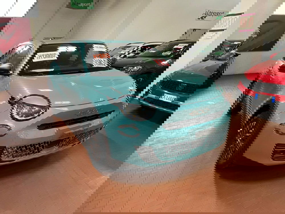 Fiat 600 nuova a Lucca (3)