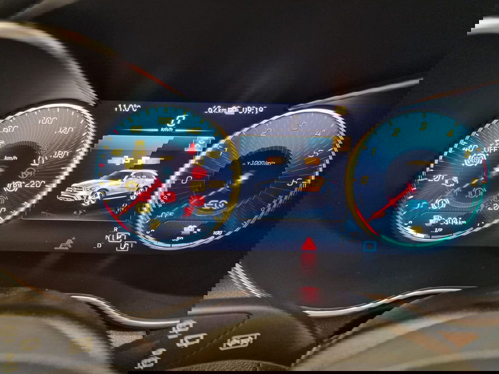 Mercedes-Benz GLC SUV usata a Bari (5)