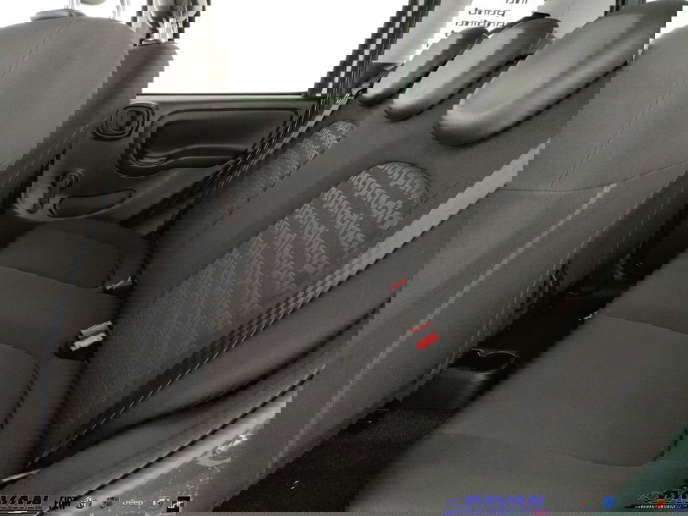 Fiat Panda Cross nuova a Padova (11)