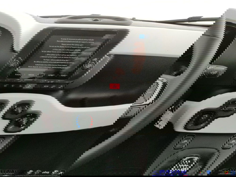 Fiat Panda Cross nuova a Padova (15)