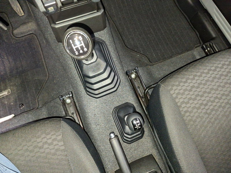 Suzuki Jimny usata a Arezzo (17)