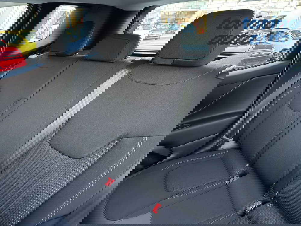 Jeep Renegade nuova a Torino (12)