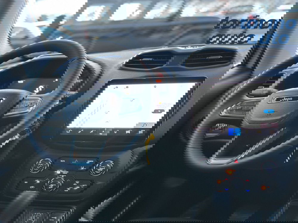 Jeep Renegade nuova a Torino (16)