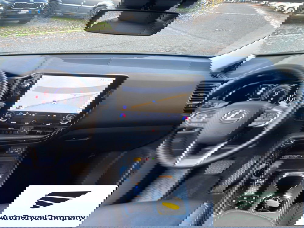 Lexus NX usata a Roma (12)