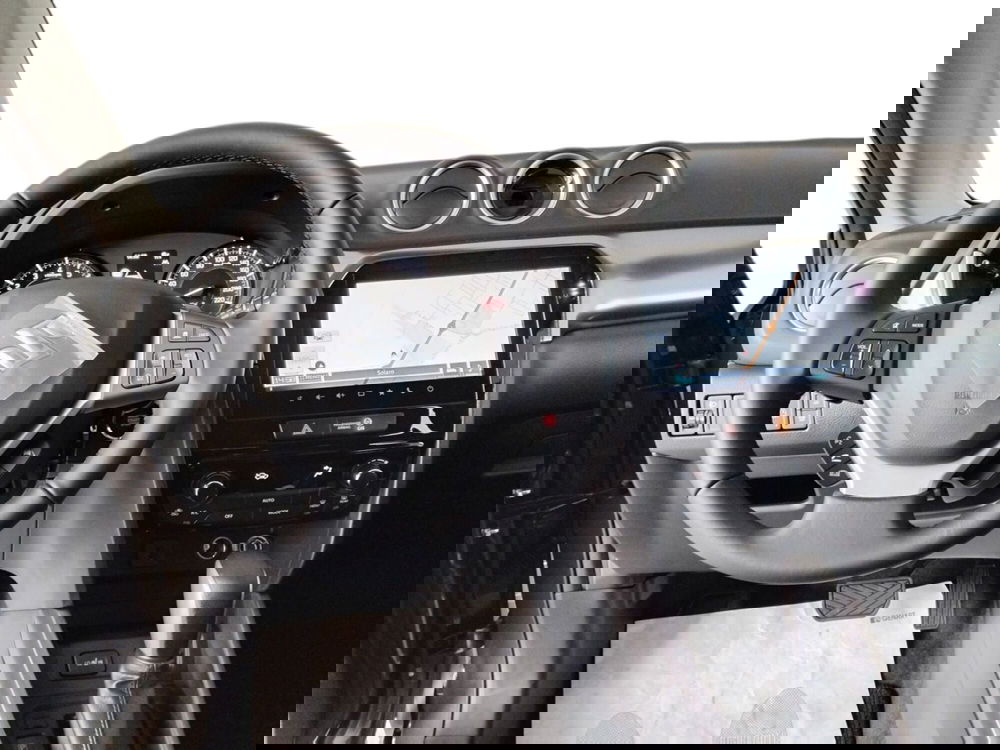 Suzuki Vitara nuova a Milano (8)