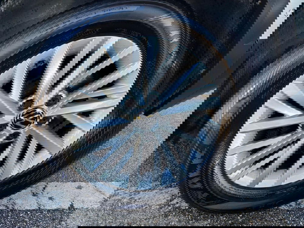 Volkswagen T-Roc usata a Teramo (15)