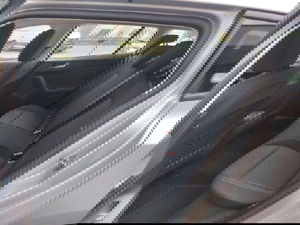 Ford Focus Station Wagon usata a Pavia (4)