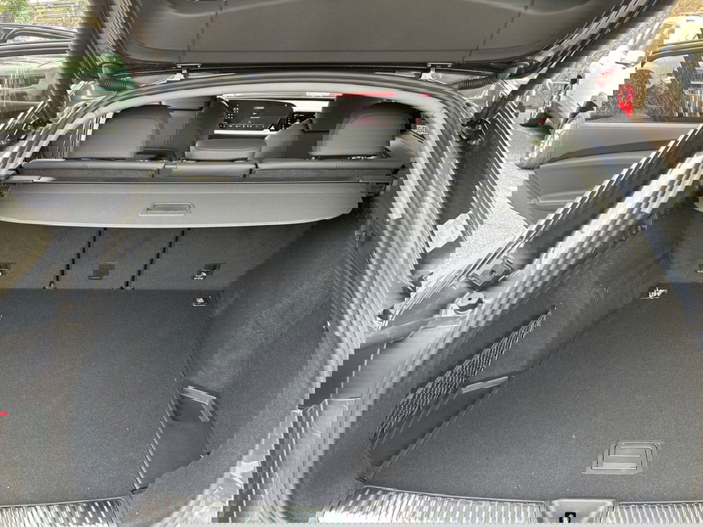 Audi Q5 Sportback nuova a Roma (11)