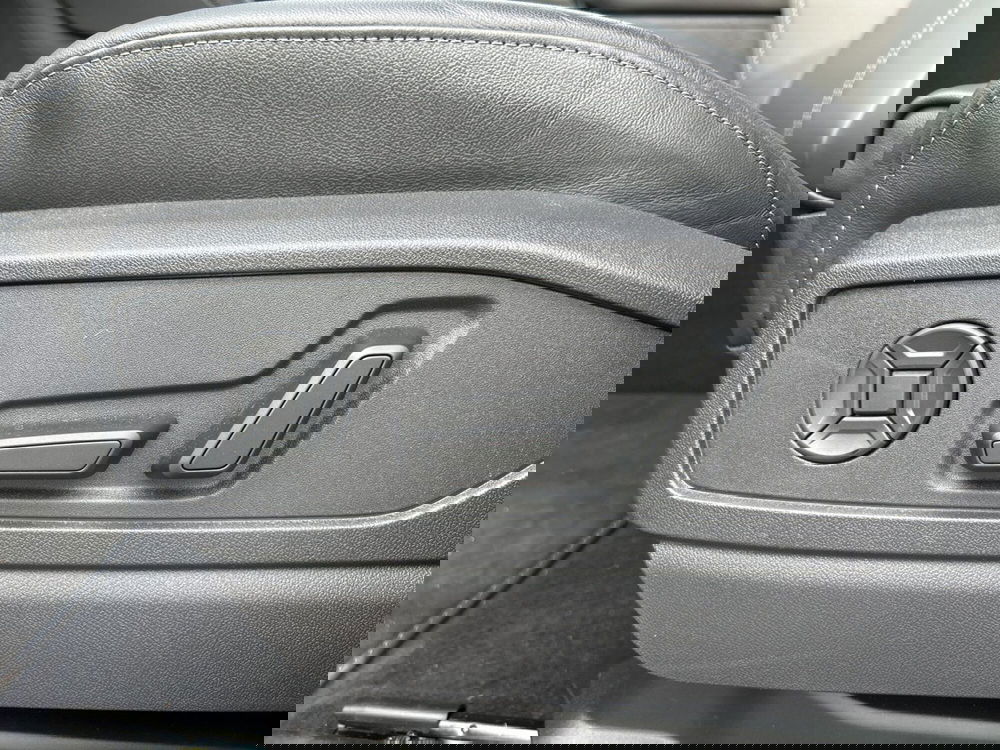 Audi Q5 Sportback nuova a Roma (16)