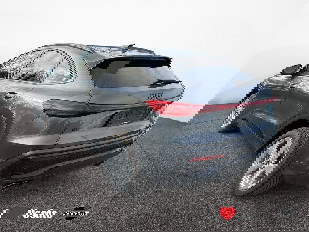 Audi Q5 Sportback nuova a Roma (4)