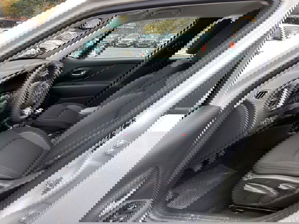 Jeep Renegade nuova a Roma (13)