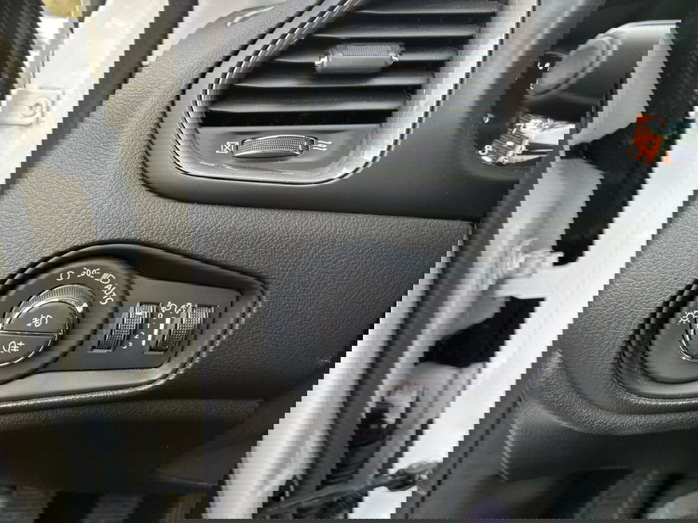 Jeep Renegade nuova a Roma (14)