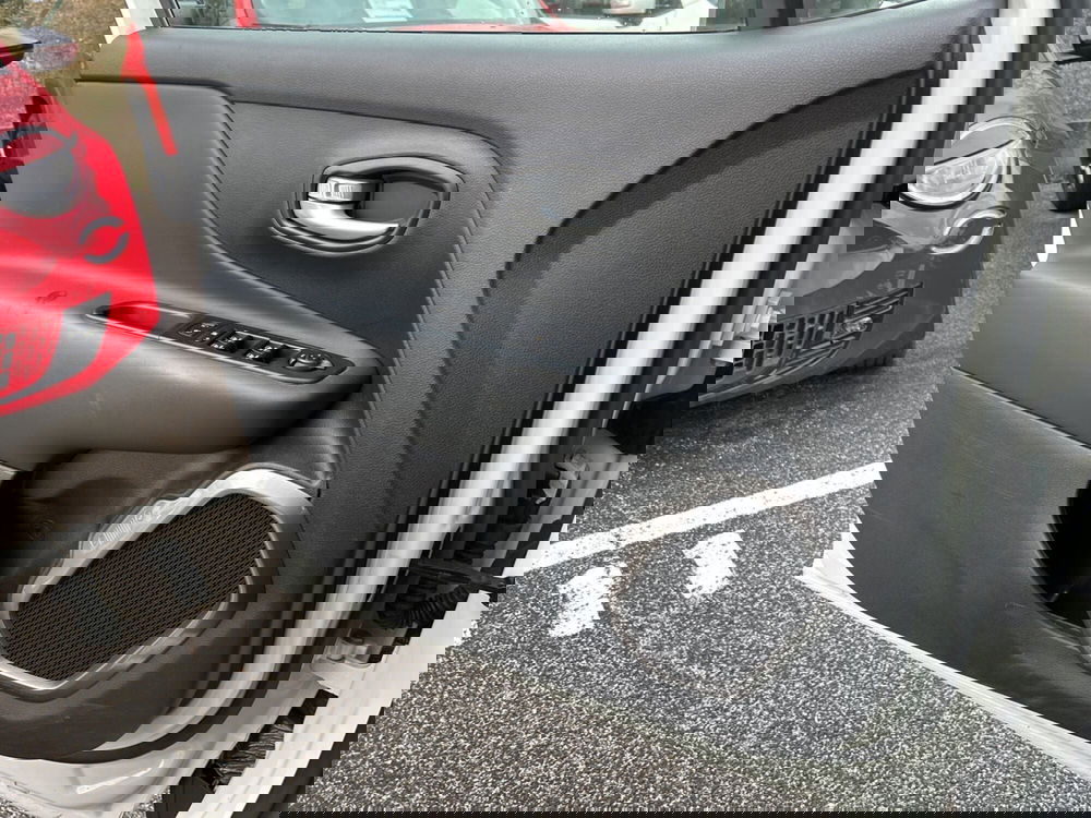 Jeep Renegade nuova a Roma (20)