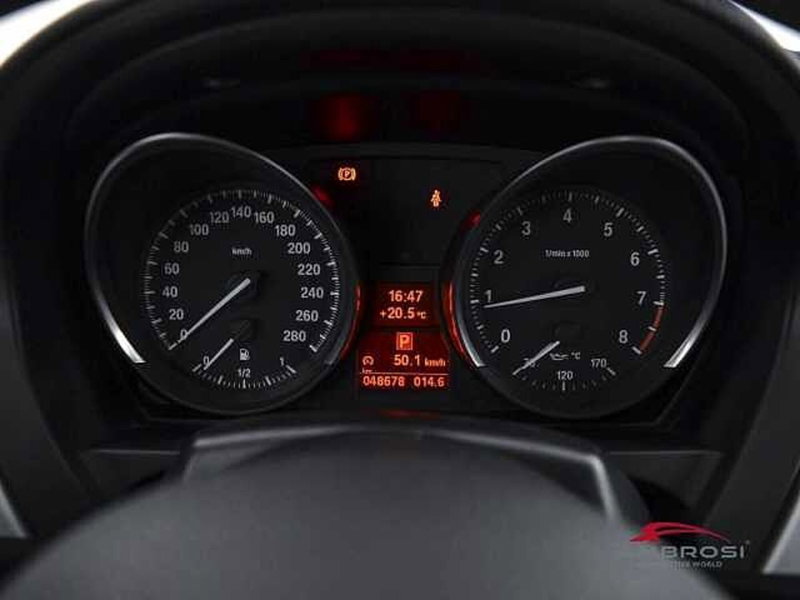 BMW Z4 Cabrio usata a Perugia (12)
