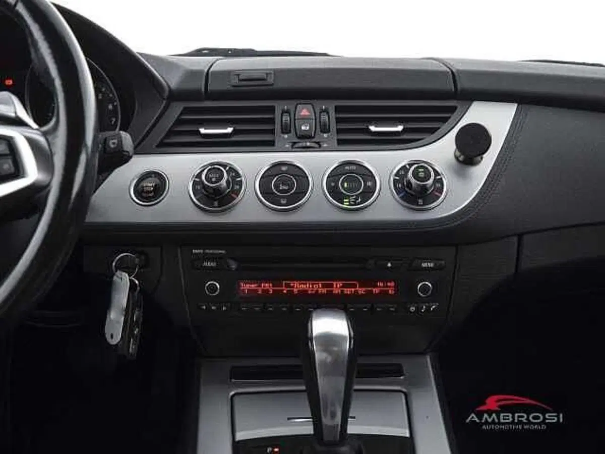 BMW Z4 Cabrio usata a Perugia (16)
