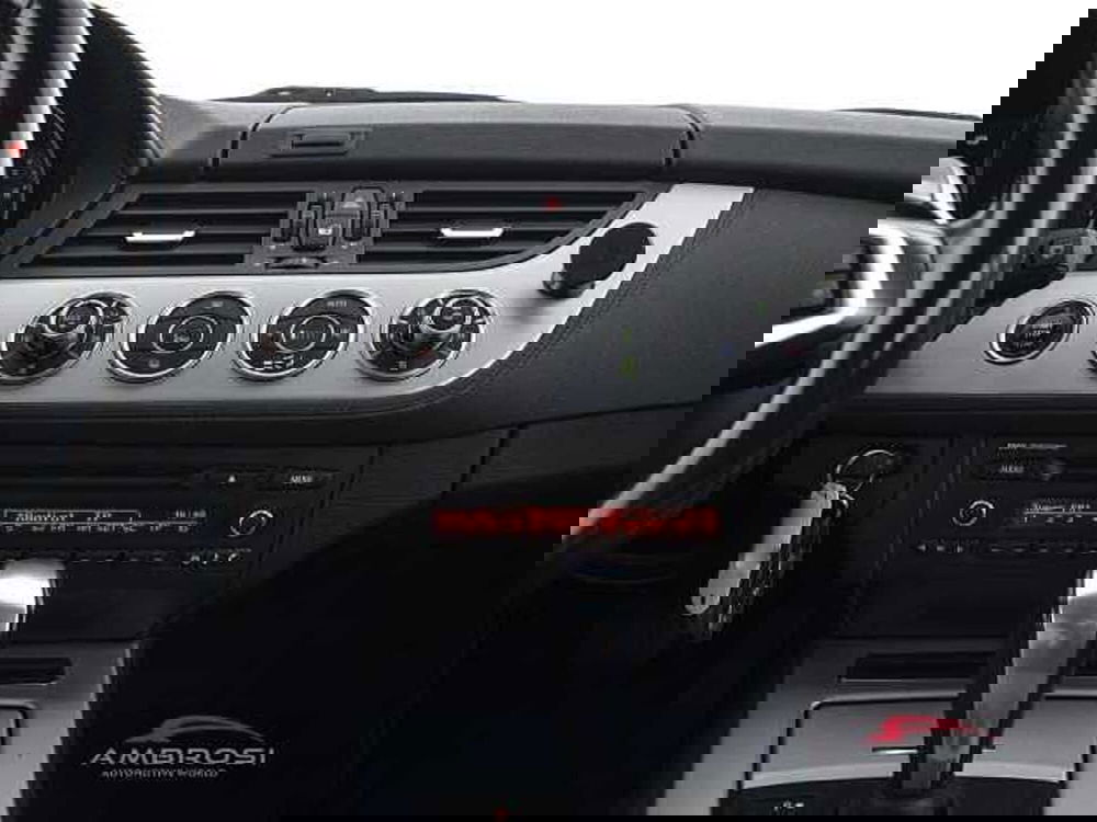 BMW Z4 Cabrio usata a Perugia (16)