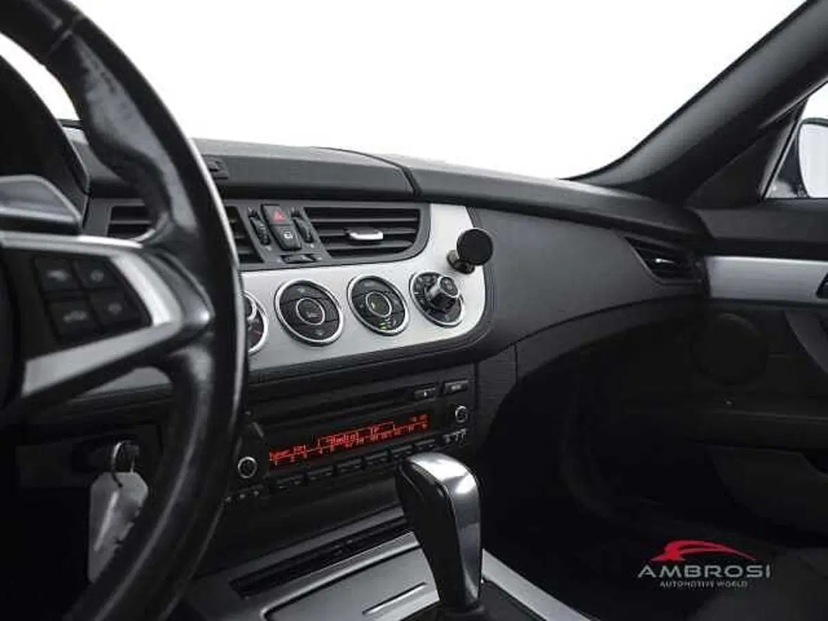 BMW Z4 Cabrio usata a Perugia (18)