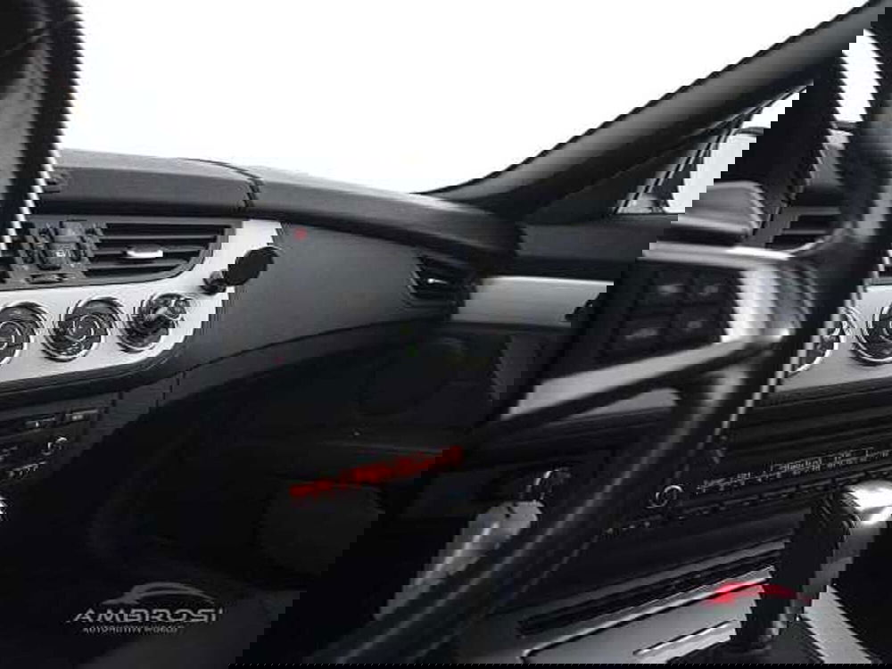 BMW Z4 Cabrio usata a Perugia (18)