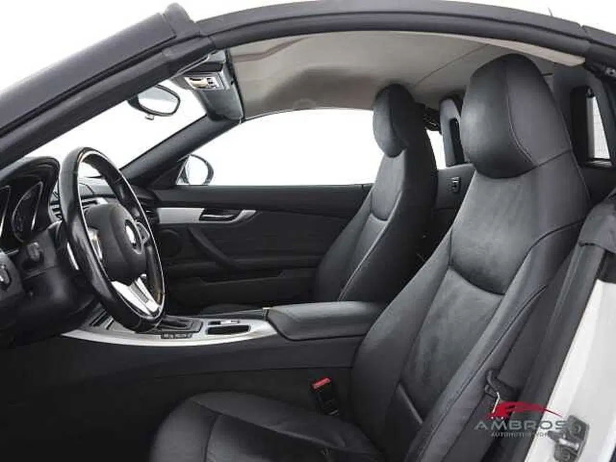 BMW Z4 Cabrio usata a Perugia (9)