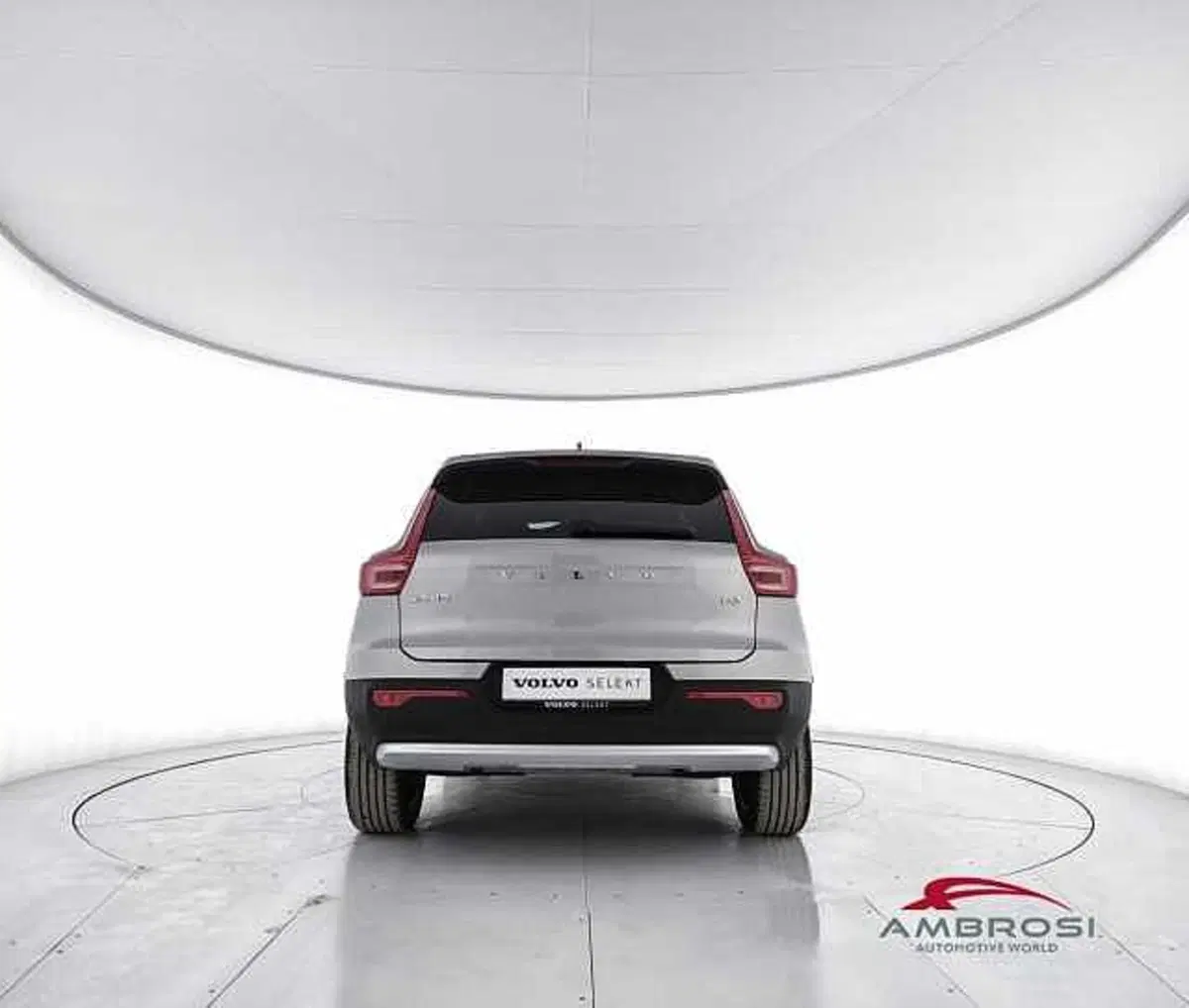 Volvo XC40 usata a Perugia (6)