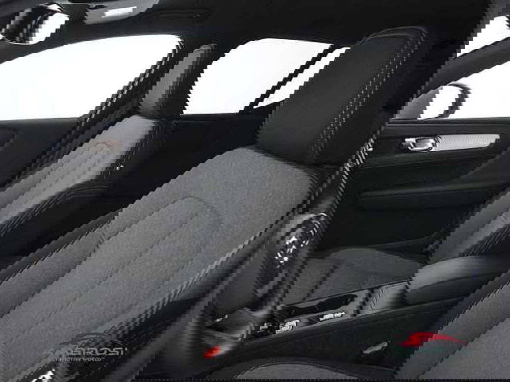 Volvo XC40 usata a Perugia (9)