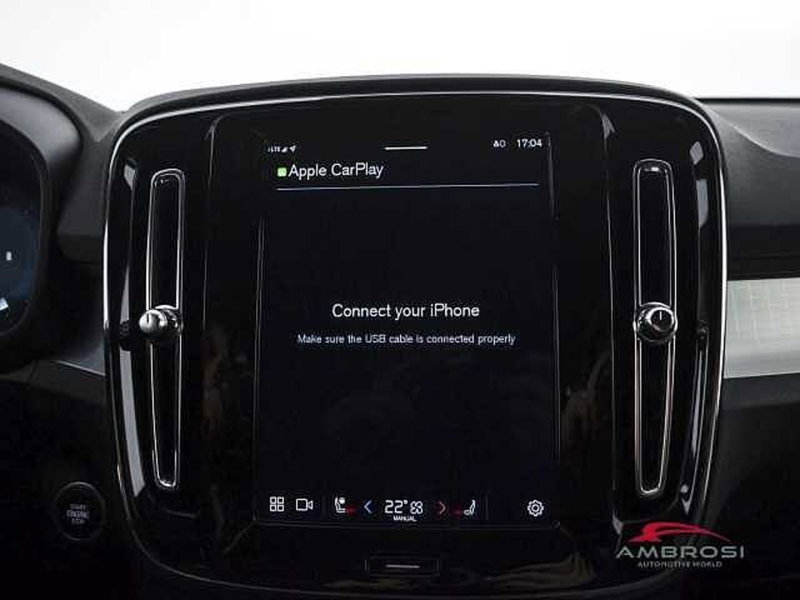 Volvo XC40 usata a Perugia (15)