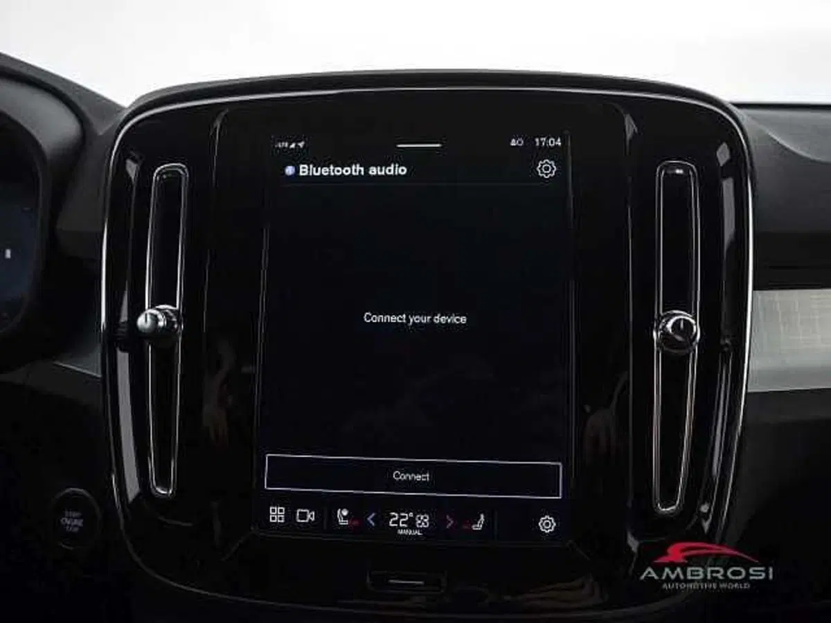 Volvo XC40 usata a Perugia (16)