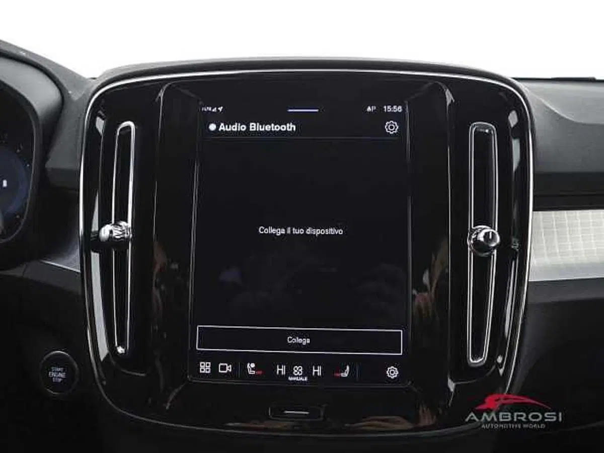 Volvo XC40 usata a Perugia (16)