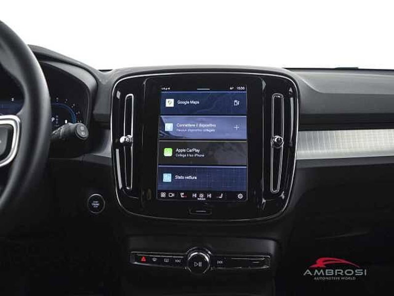 Volvo XC40 usata a Perugia (18)