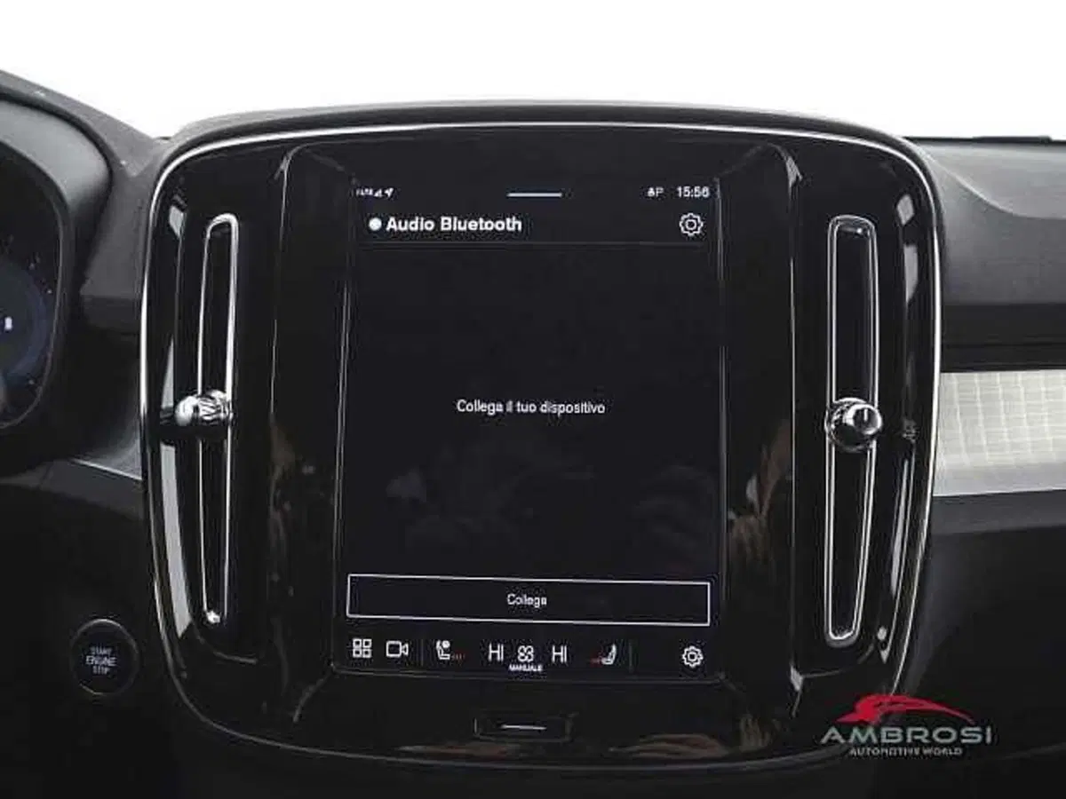 Volvo XC40 usata a Perugia (16)