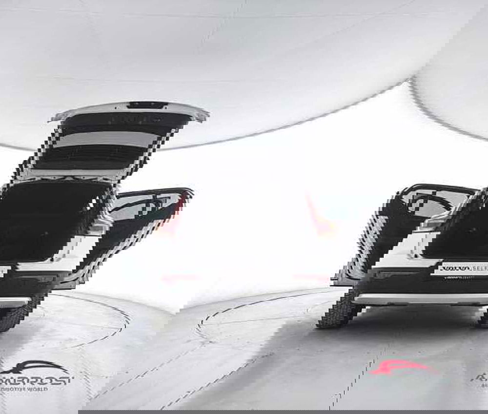 Volvo XC40 usata a Perugia (7)