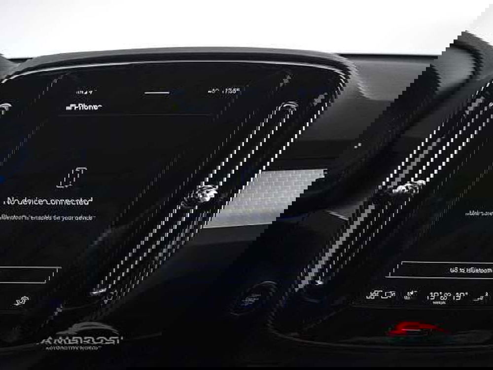 Volvo XC40 usata a Perugia (18)