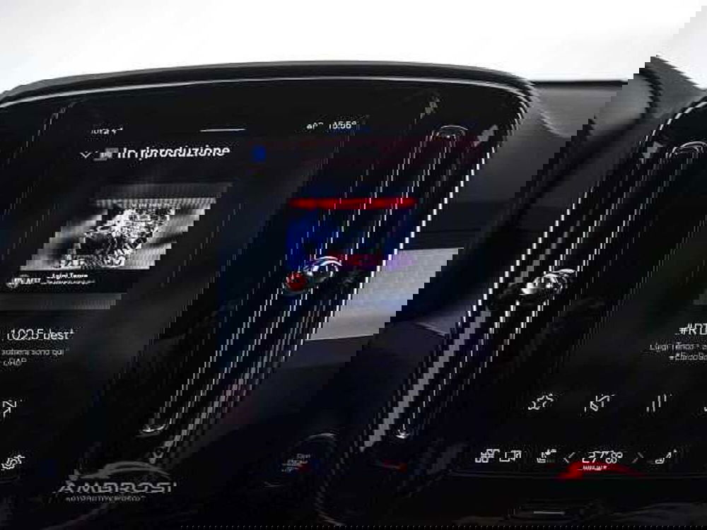 Volvo XC40 usata a Perugia (14)