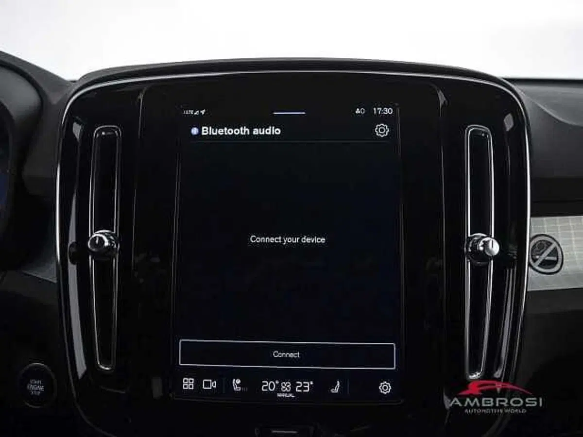Volvo XC40 usata a Perugia (15)