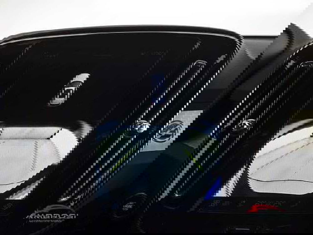 Volvo XC40 usata a Perugia (18)