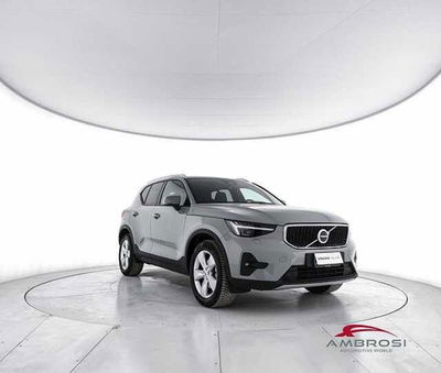 Volvo XC40 2.0 b3 Core auto del 2025 usata a Corciano