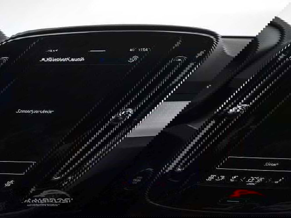 Volvo XC40 usata a Perugia (16)