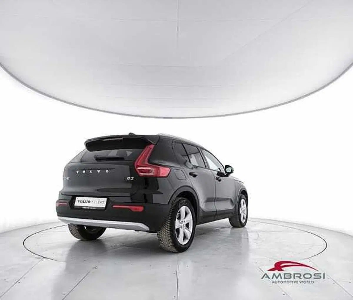 Volvo XC40 usata a Perugia (3)