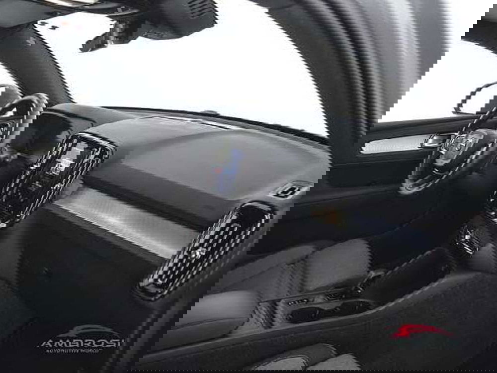 Volvo XC40 usata a Perugia (12)