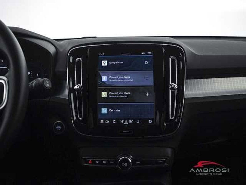 Volvo XC40 usata a Perugia (19)