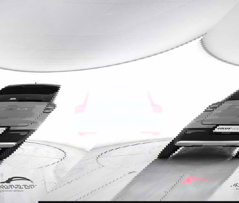 Volvo XC40 usata a Perugia (6)
