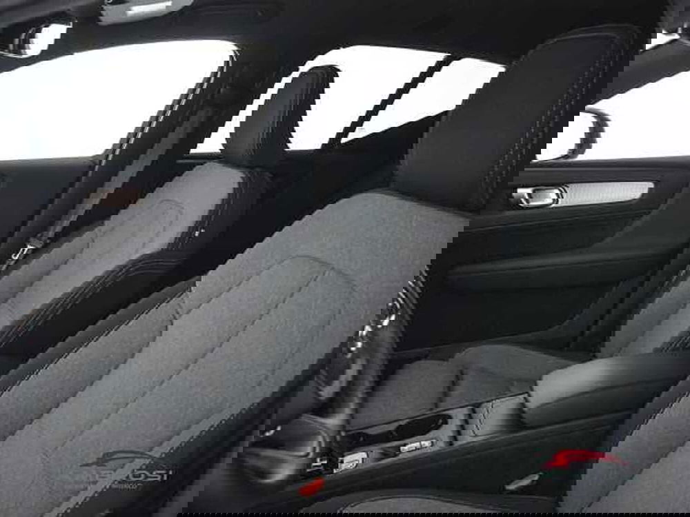 Volvo XC40 usata a Perugia (9)