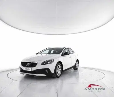 Volvo V40 Cross Country D2 Business del 2017 usata a Corciano