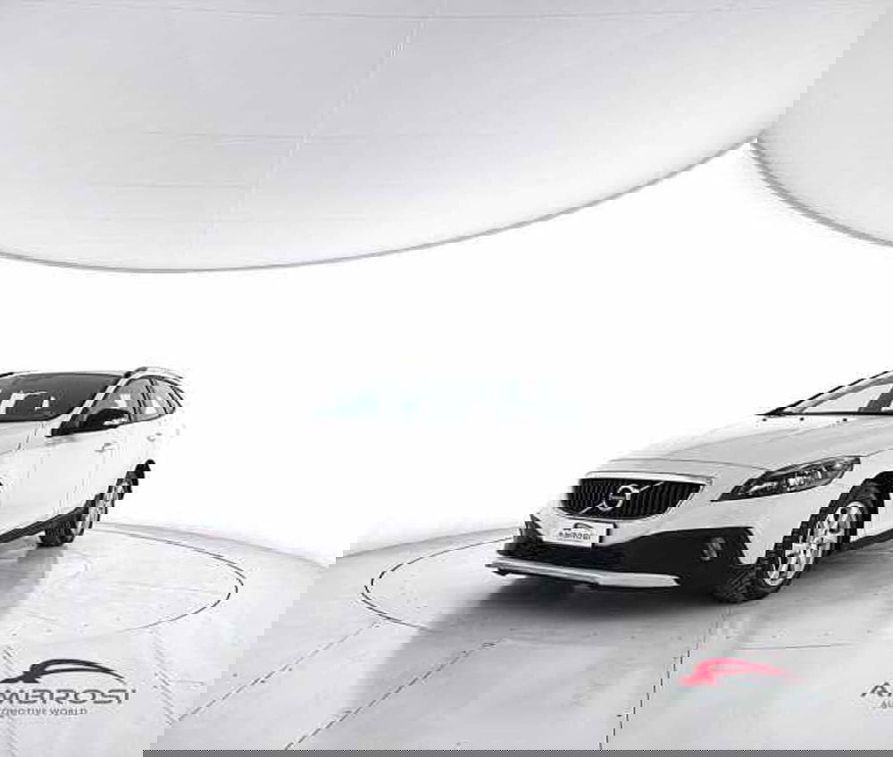 Volvo V40 Cross Country usata a Perugia