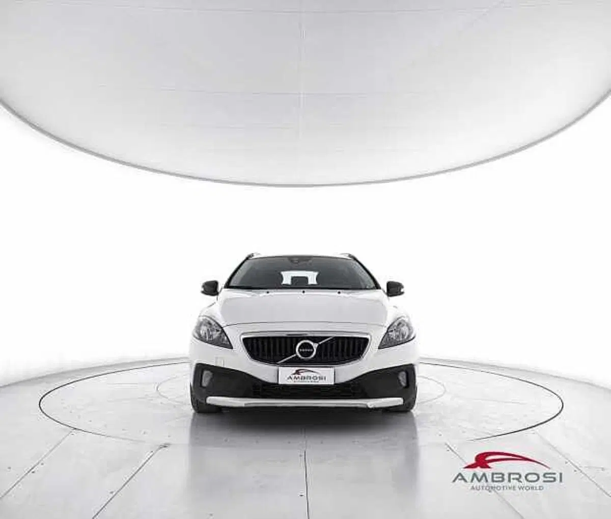 Volvo V40 Cross Country usata a Perugia (5)