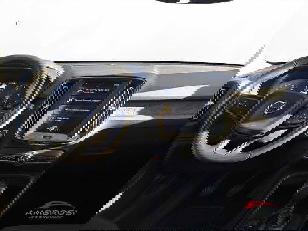 Volvo XC40 usata a Perugia (12)