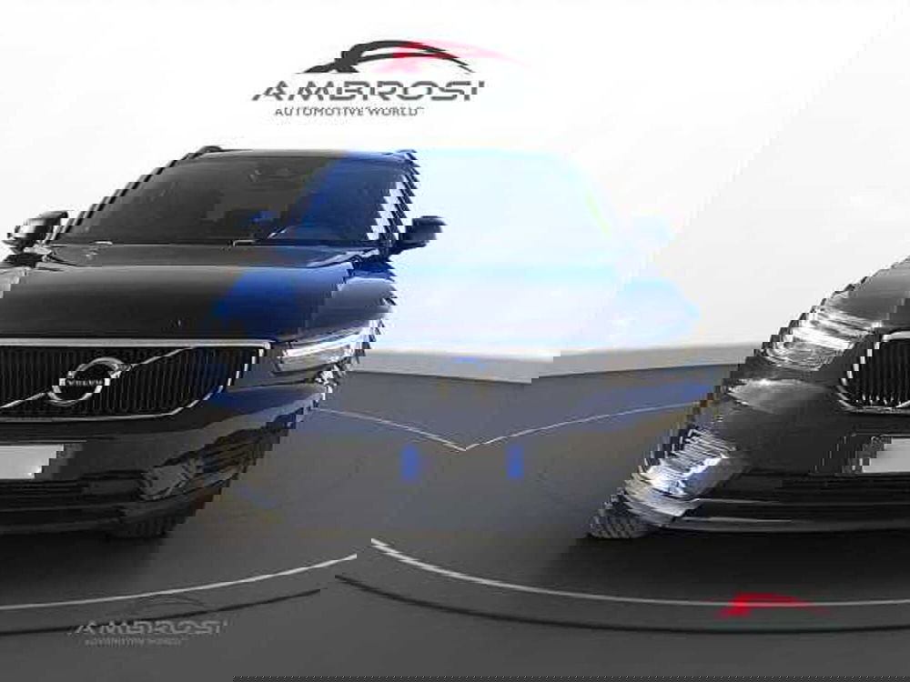 Volvo XC40 usata a Perugia (7)